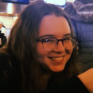 Meet your Posher, Deana